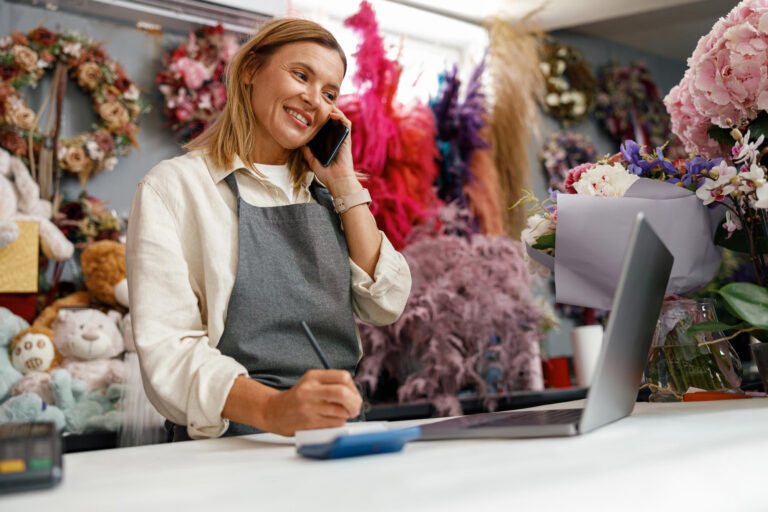 Spokojená majitelka eshopu po zvýšení tržeb díky PPC